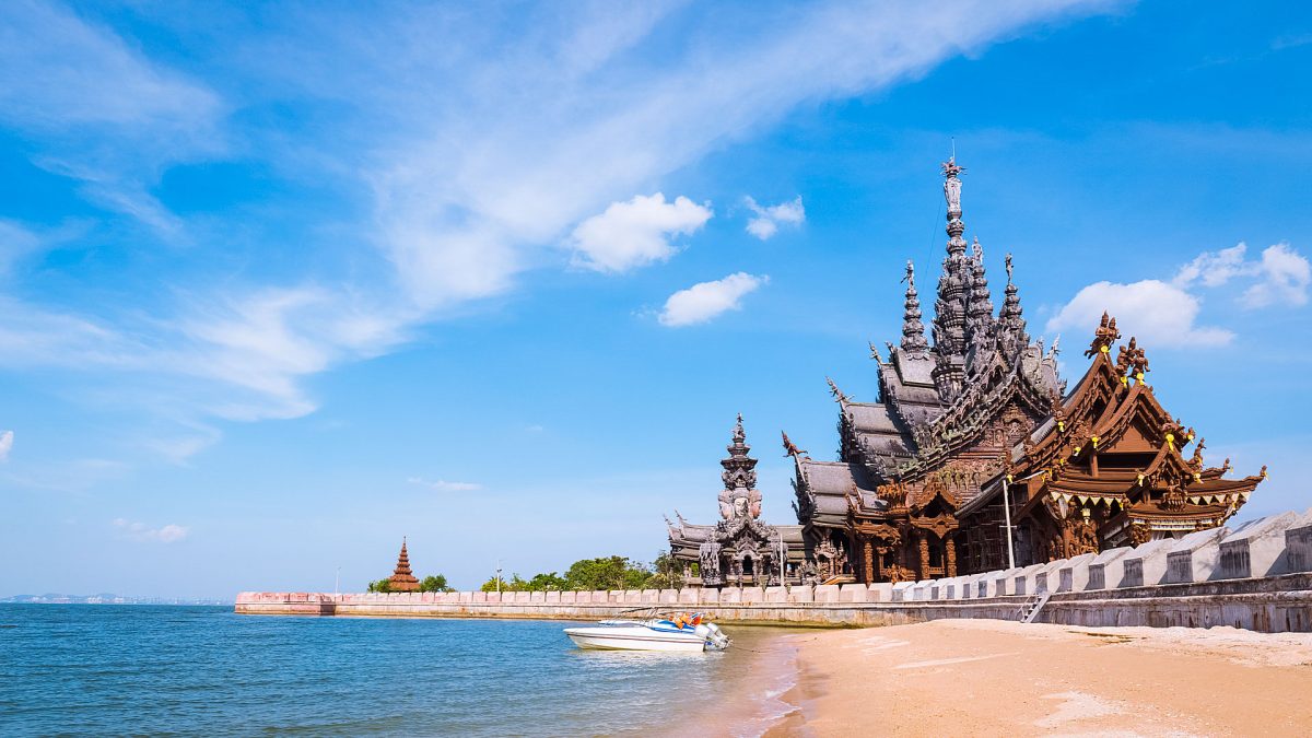 The Sanctuary of Truth, Pattaya