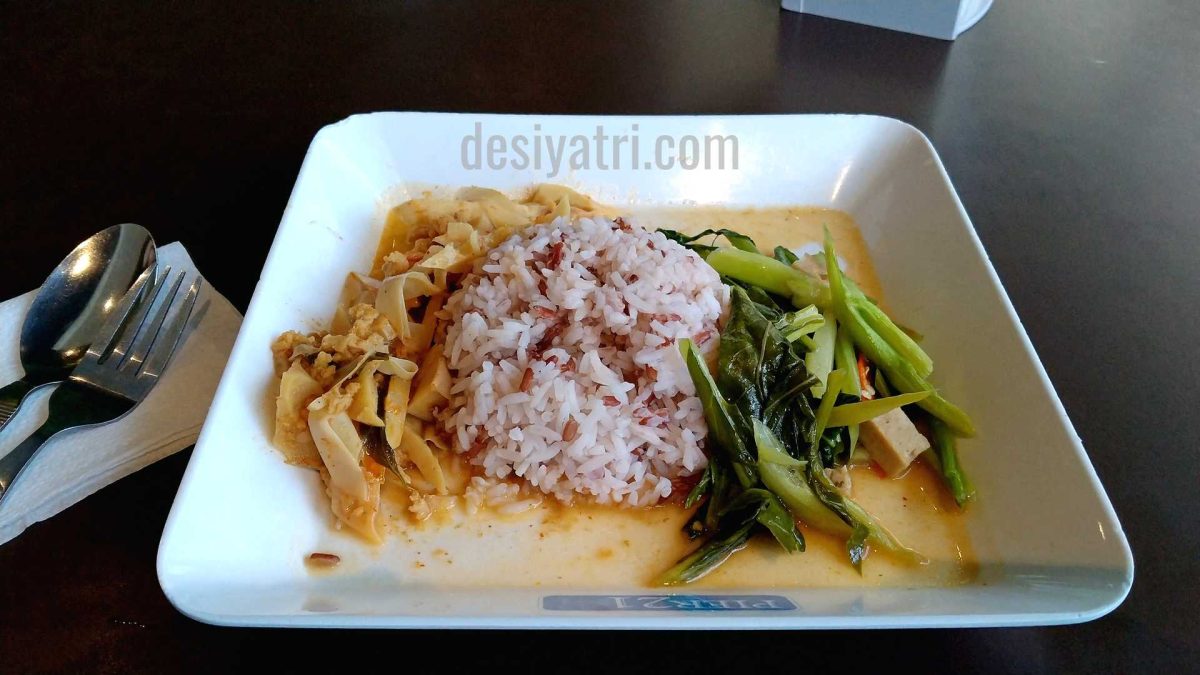 30 Thai Baht Vegan Meal at Terminal 21, Pattaya