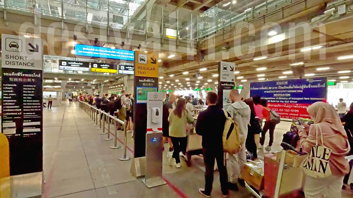 Meter Taxi Queue at Suvarnabhumi Airport, Bangkok